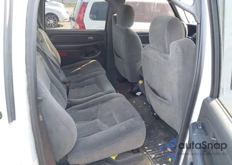 2006 Chevrolet Silverado 1500 Ls z USA, uszkodzony, nr VIN 2GCEC13V761255929